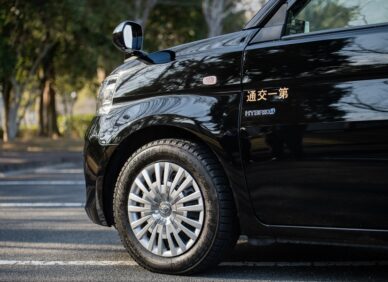 【山陽小野田市】1か月後に月給30万円以上も可能！未経験から始めるタクシードライバー